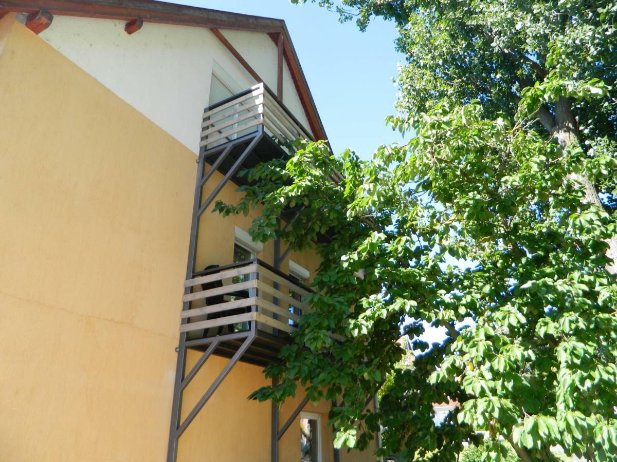 Greento Apartman Balatonföldvár 外观 照片